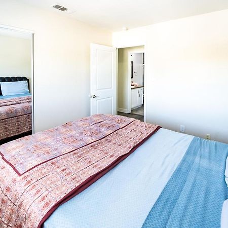 Spacious 5 Bedroom 3 Bath Modern Home By Downtown La With Parking Los Angeles Exterior foto