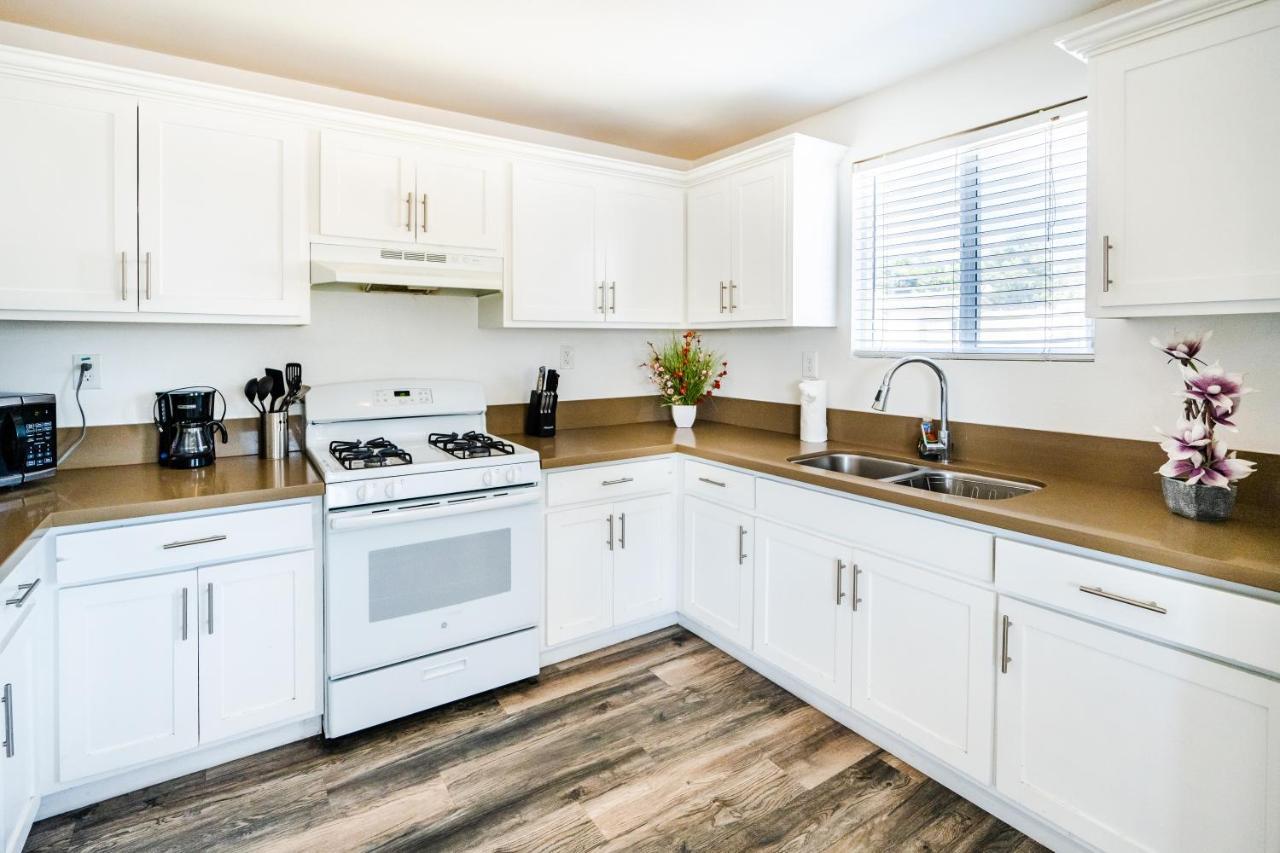 Spacious 5 Bedroom 3 Bath Modern Home By Downtown La With Parking Los Angeles Exterior foto