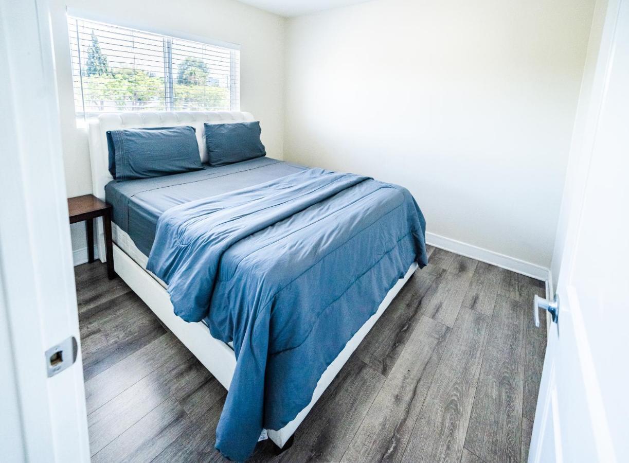 Spacious 5 Bedroom 3 Bath Modern Home By Downtown La With Parking Los Angeles Exterior foto